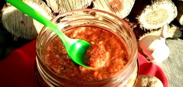 Аджика острая без варки