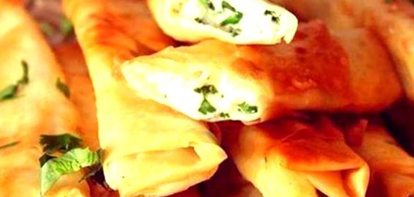 Лаваш с сыром и зеленью в духовке