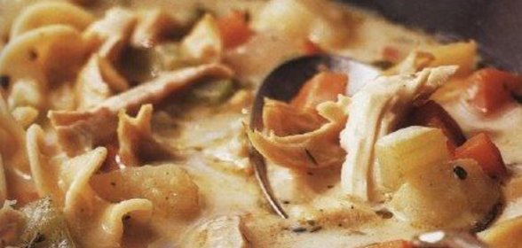 Салат рисовый с мясом антарктической с креветки