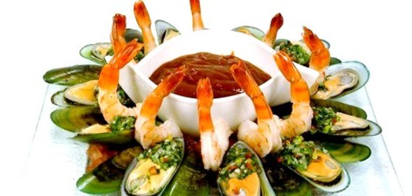 Мидии с песто на ракушках