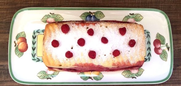 Малиновый кекс