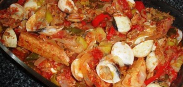 Тунец с овощами Cataplana de atum