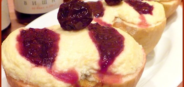 Яблоки запеченные с творогом и конфитюром