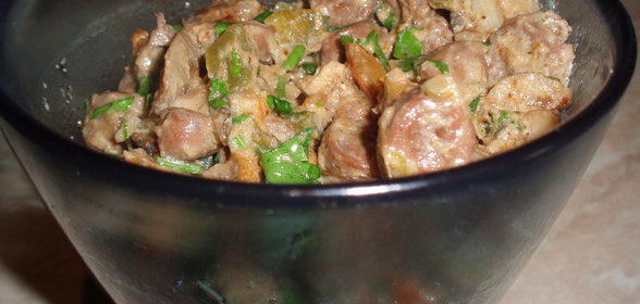 Куриные сердечки с вешенками в сметане (вариант)