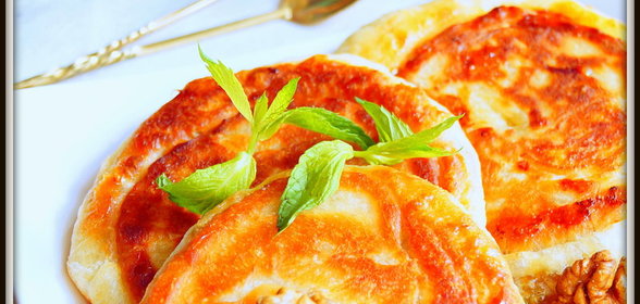 Сладкие пышки с орехами в карамели. Korean sweet pancakes (Hoddeok)