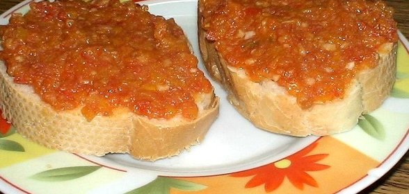 Аджика с яблоками