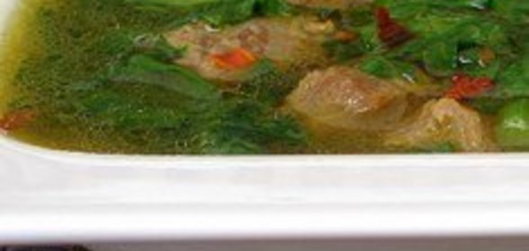 Шпинатовая подливка с мясом