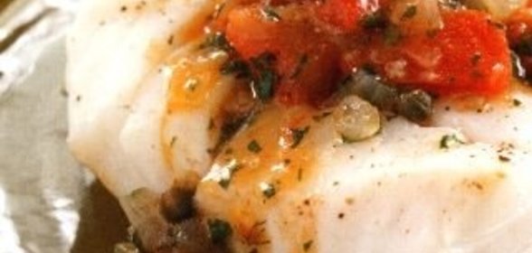 Яйца, фаршированные ветчиной, колбасой, сыром.