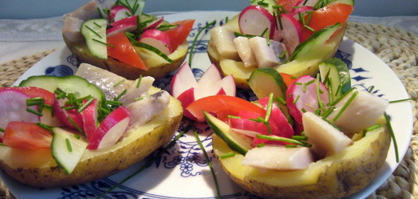 Курица соленая с ананасом