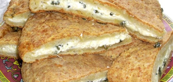 Хачапури с творогом и сыром в духовке