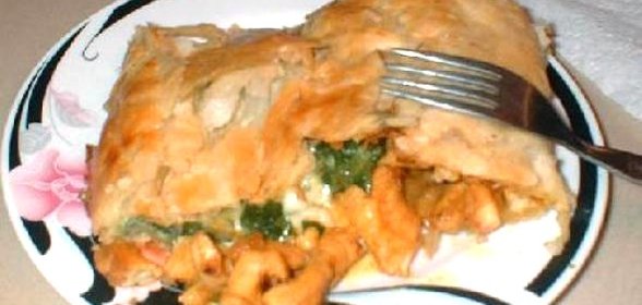 Сэндвич с цыпленком, шпинатом и сыром