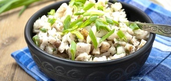 Закуска из сала с луком