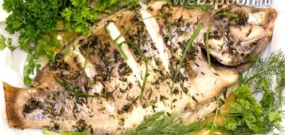 Морской окунь, запечённый с эстрагоном