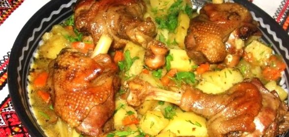 Гусь с картошкой