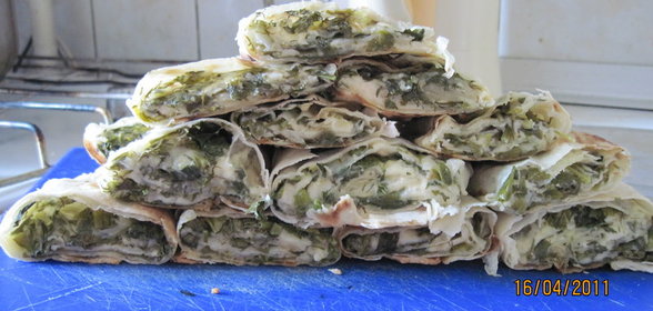 Рулетики со свежей зеленью