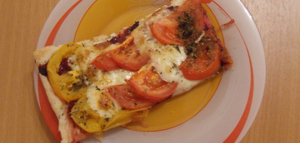 Пирог с томатами и моцареллой, а-ля Маргарита