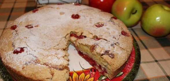 вишневая шарлотка с вишней в духовке