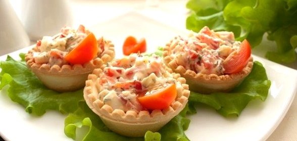 Тарталетки с икрой трески