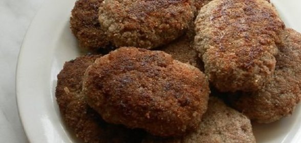 Бутерброд с сыром и майонезом