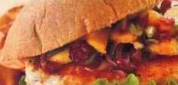 Гуляш из свинины с морковью