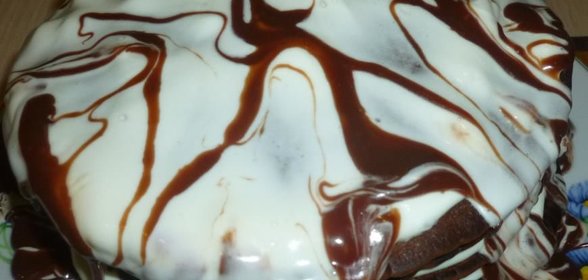 Шоколадный торт из блинчиков