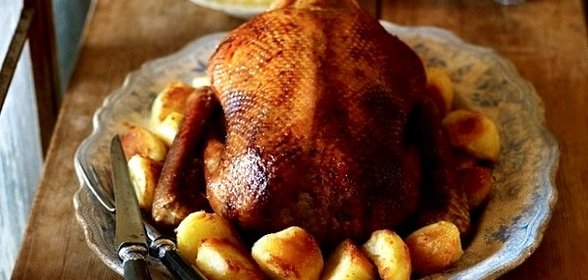 Гусь с картофелем