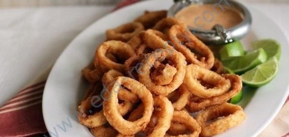 Кальмары жареные кольцами