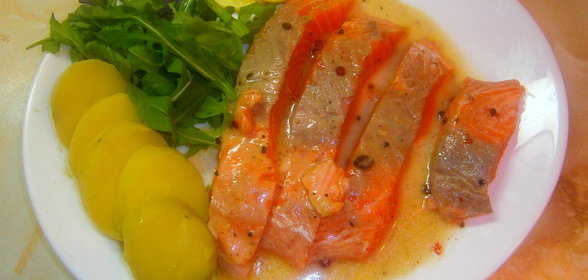 Лосось маринованный с ванилью