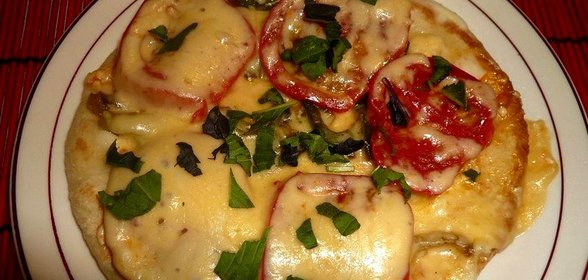 Пита с овощами и сыром