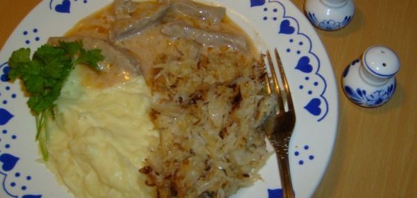 Бефстроганов со сложным гарниром