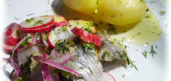 Сметанный кролик с овощами