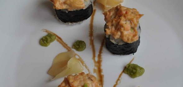 Роллы запечённые «Цветущая ветка»