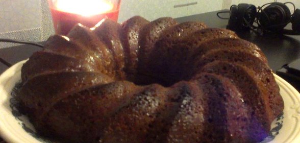 Пирог с клубничным вареньем