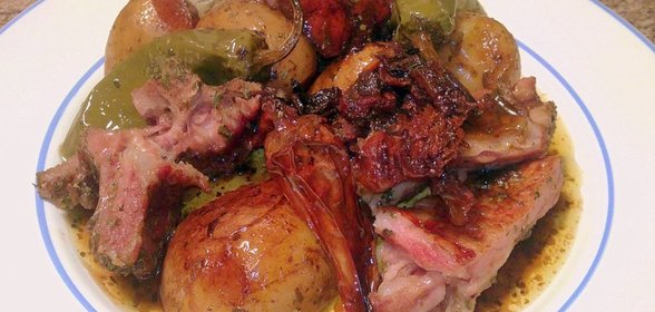 Кости копчёные™ с картофелем в скороварке