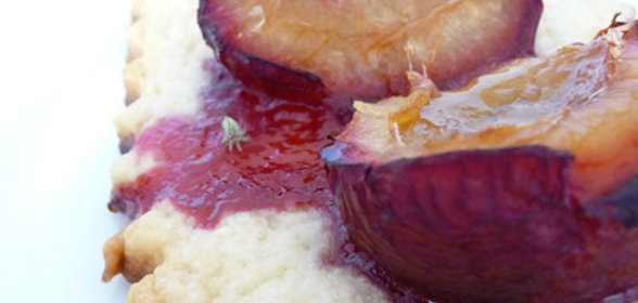 Kruche ciasto ze śliwkami или Хрупкий пирог со сливами