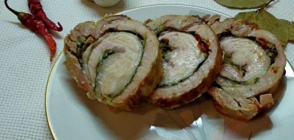 Рулетики, фаршированные грибами