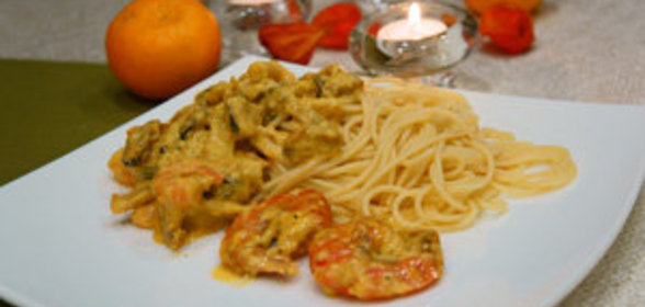 Спагетти с морепродуктами в сметанном соусе