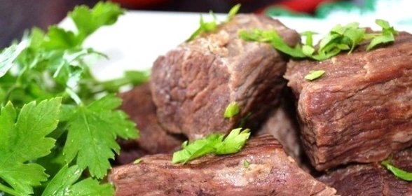 Тушеное мясо в скороварке