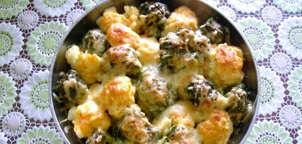 Цветная капуста с брокколи запеченная с сыром