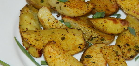 Румяные картофельные дольки на гарнир