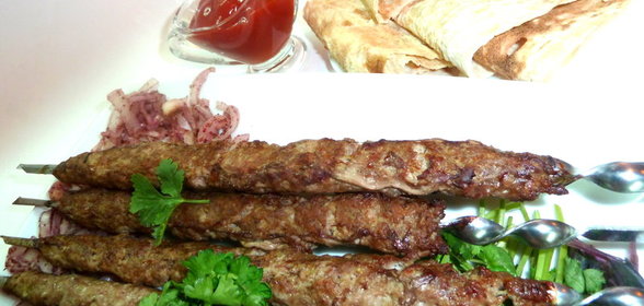 Кийма шашлык ( или рубленый шашлык из баранины по-узбекски)