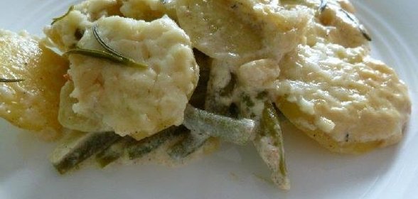 Картофель, запеченный с фасолью