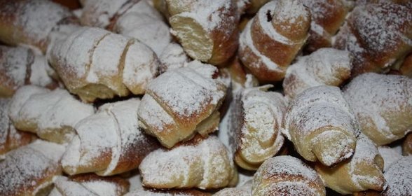 Рогалики с повидлом