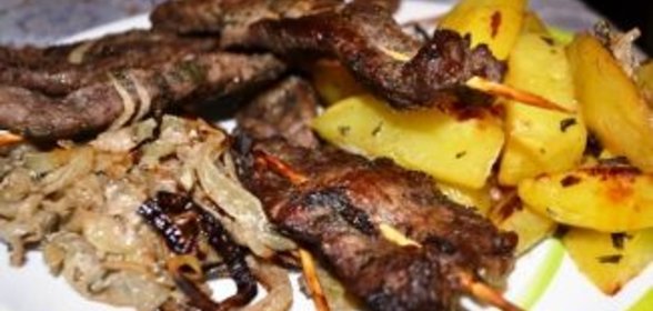 Шашлык в духовке (дана басырмасы)