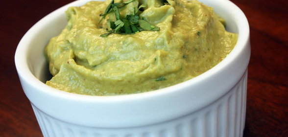 Соус из авокадо и чеснока