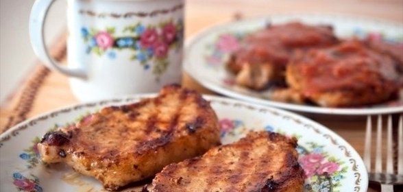 Свинина в сливовом соусе