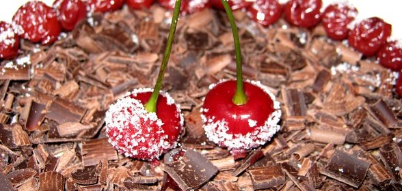 Торт Пьяная вишня (как вариант, но с сметанным кремом)