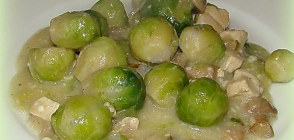 Брюссельская капуста в соусе