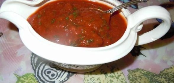 Томатный соус с кинзой