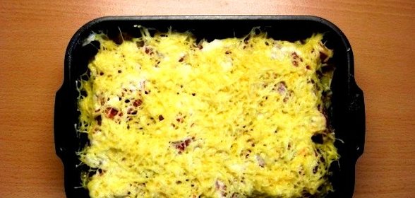 Фарш с помидорами и сыром